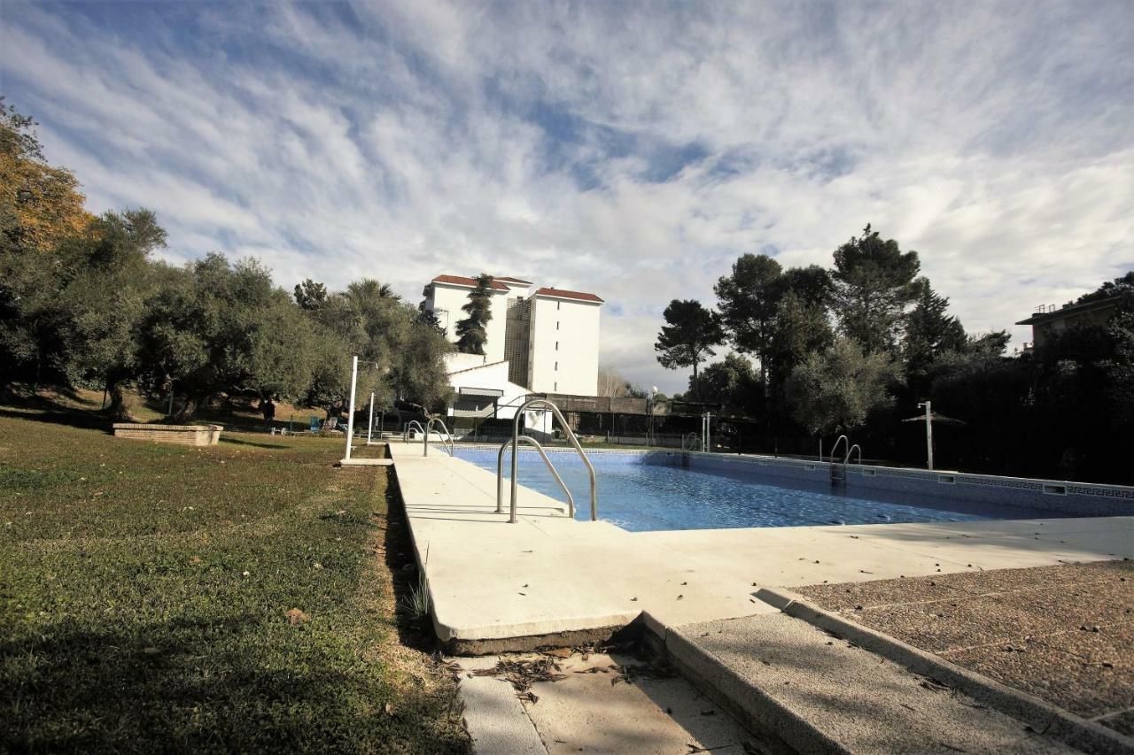 Bonito Apart. Con Parking Y Piscina Майрена-дель-Альхарафе Экстерьер фото